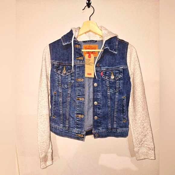 Levis Jean Jacket Boys Girls Blue Denim Gray Hoodie W. Hood Sizs XS BNWTs - Picture 1 of 6